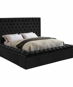 Brand new 🛒 Meridian Furniture Bliss Velvet Bed, Black, Queen 😍