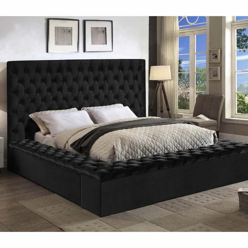 Brand new 🛒 Meridian Furniture Bliss Velvet Bed, Black, Queen 😍 - Image 3